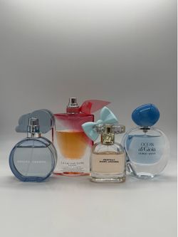 Women’s Perfumes Bundle (See Description)