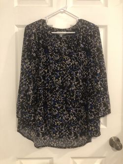 Women’s Tops/Blouses 