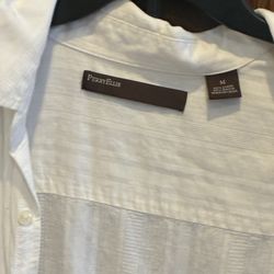 Perry Ellis Button Down Summer Shirt 