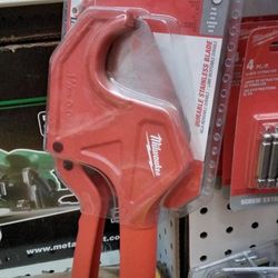 MILWAUKEE 1- 5/8" RATCHETING PIPE CUTTER 