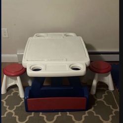 Toddlers Desk 