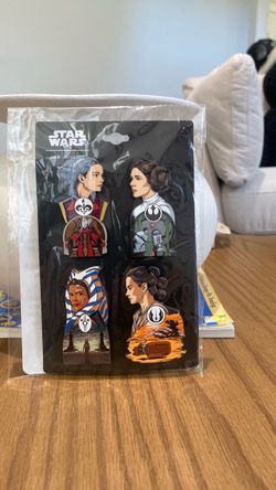 Disney pin Star Wars ( HER universe)