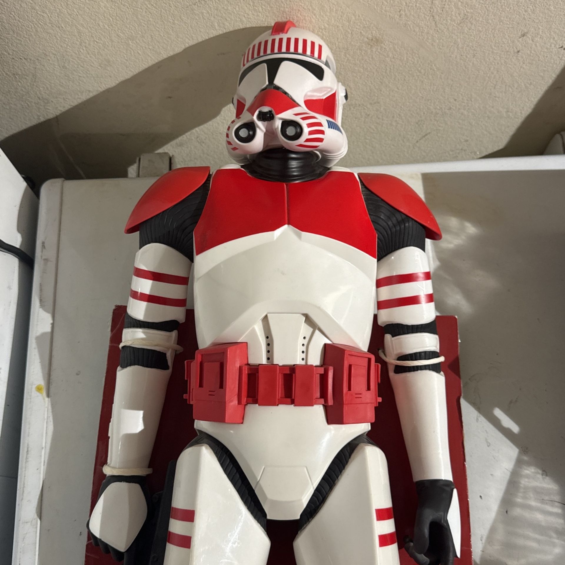 Star Wars Giant Huge Shock Trooper 31” Action Figure Red Clone Trooper