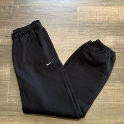 NEW Nike Womens Small Solo Swoosh Fleece Pants - Black (CW5565-010)