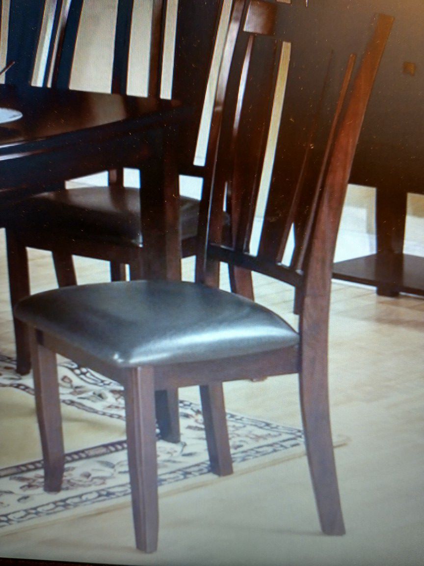Edgewood collection (2) Side chairs