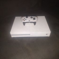 X Box One 