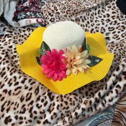 Yellow And White Flower Sun Hat