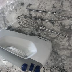Black & Decker hand mixer