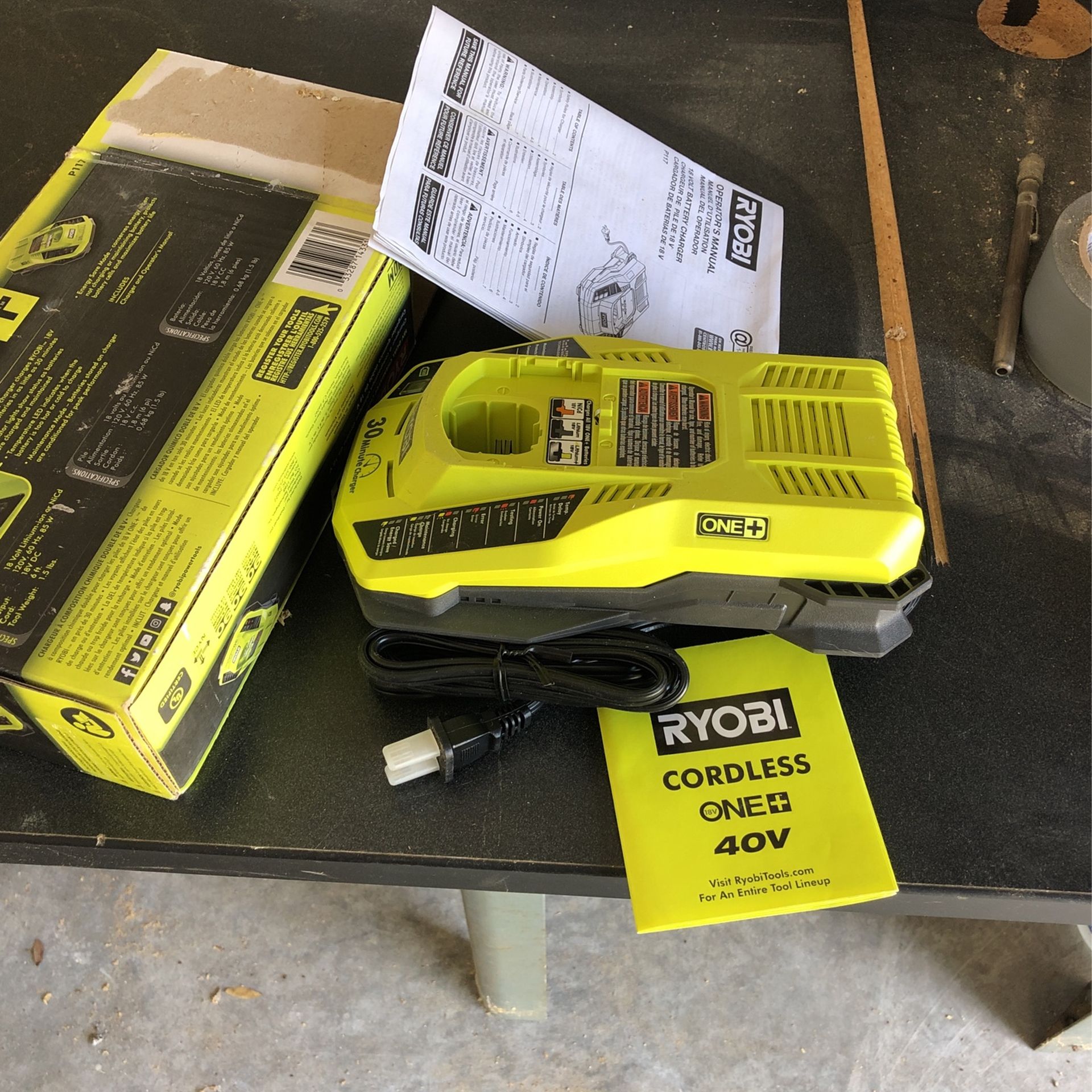 Ryobi Plus ONE Charger