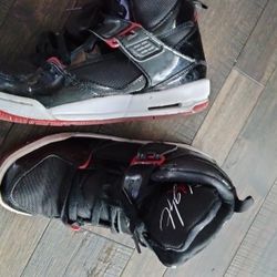 Youth size 6.5 Nike Air Jordan Flight sneakers 