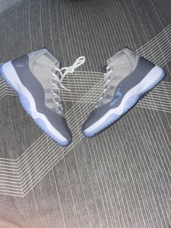 Jordan 11 Cool Grey Size 9