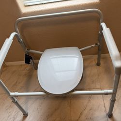 Brand New W/ Tags Bedside Toilet Chair With Legs 