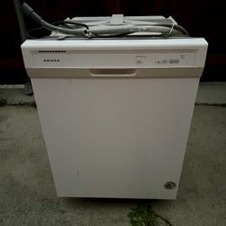 Amana 24” Built It Dishwasher 