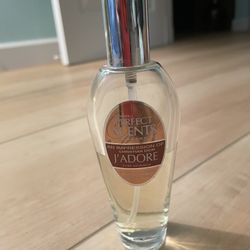 J’ADORE Women’s Spray Cologne