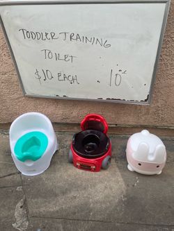 Potty training for toddler $10 each  baño para nińo