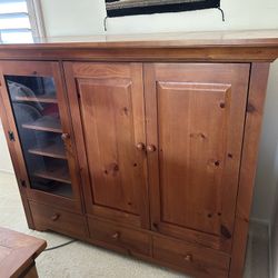 Broyhill Media Cabinet 