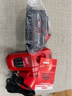 Milwaukee 8.0 forge battery and rapid charger