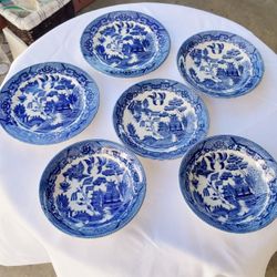 Vintage Blue Willow Dish Set