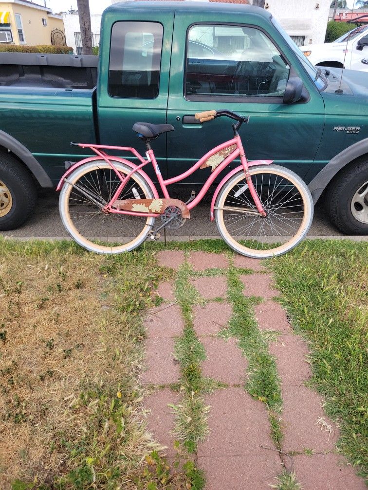 Huffy Panama Jack 26 Beachcruiser Bike Bicycle Women Girls