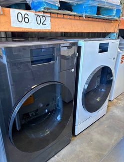Samsung Bespoke AI Laundry Hub