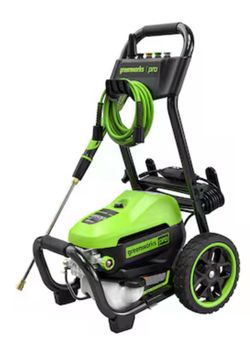 Greenworks 2500-PSI 2-GPM Cold Water Electric Pressure washer with 5 Spray Tips
