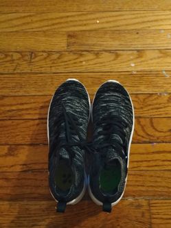 Girls shoes