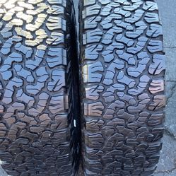 2 Llantas Semi-nuevas BFGoodrich Ko2 Lt 275/65/18 $190 El Par
