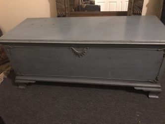 Chesterfield chest