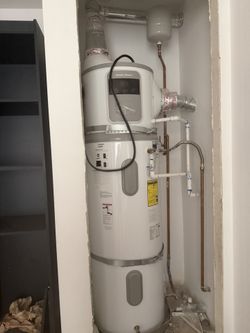 80 GAL. American Standard HEAT PUMP WATER HEATER