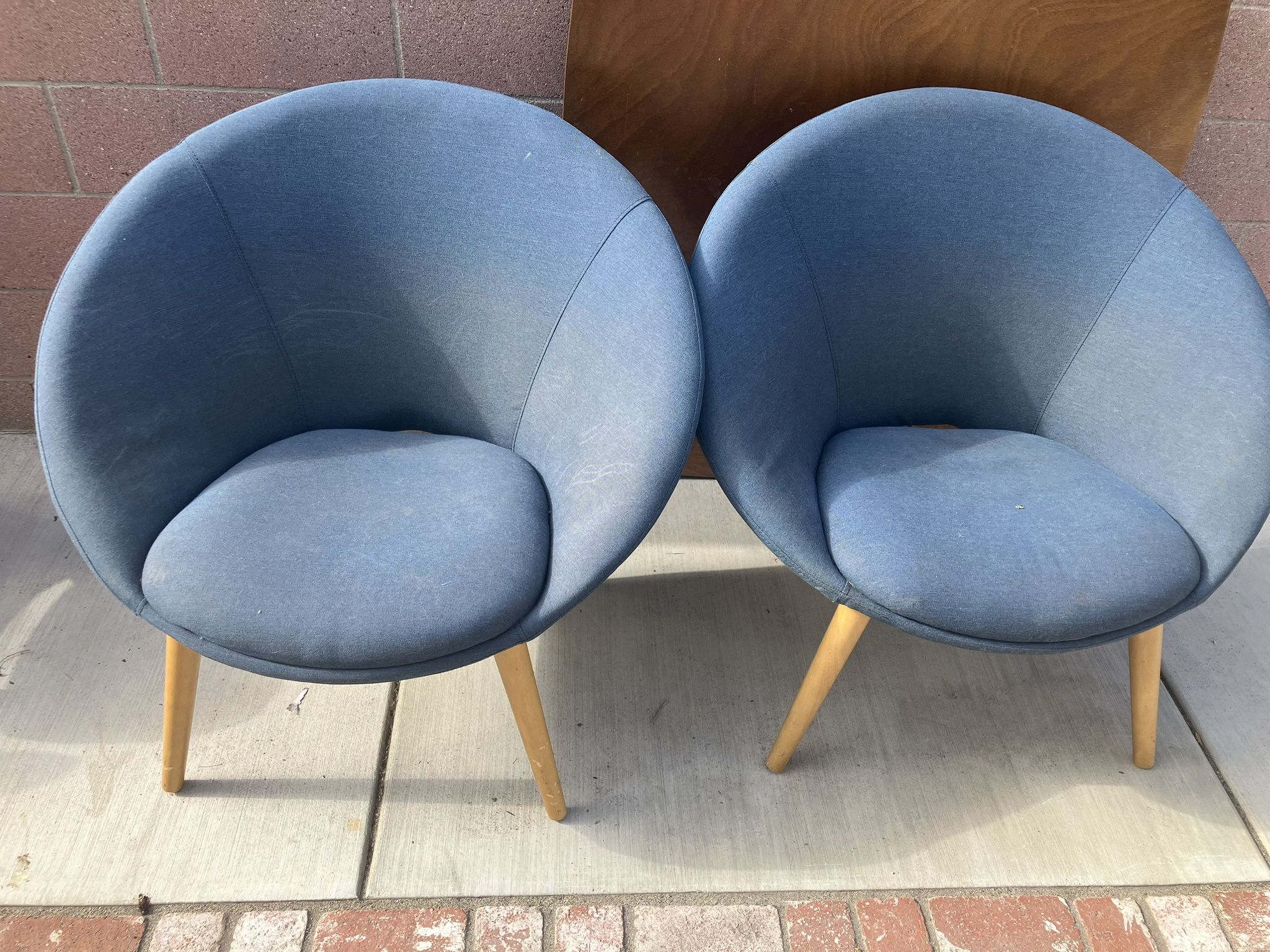Modern Round Armchairs
