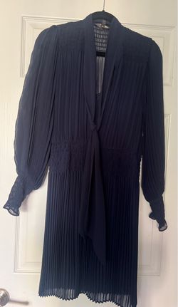 Elegant Navy Blue Pleated Midi Dress – Size M