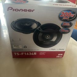 Pioneer Speaker Brand New 