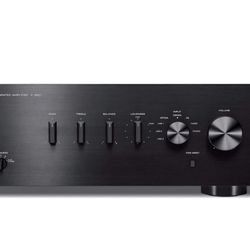 YAMAHA A-S501BL Natural Sound Integrated Stereo Amplifier (Black)

