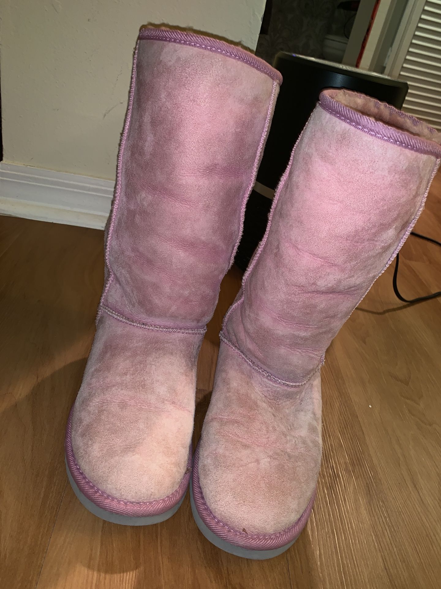 Authentic Pink Ugg’s