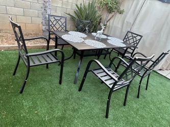 Patio outdoor dining set brand new
