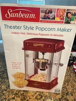Movie theatre style popcorn maker