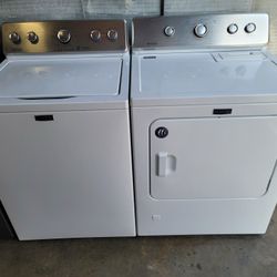 Maytag Top Load Washer With Agitator And Gas Dryer Set 