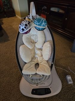 4 Moms Baby Rocker