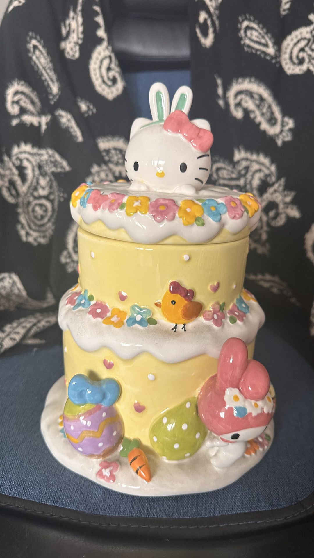 Hello Kitty Easter ceramic
