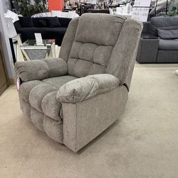 Kegler Briar Manual Recliner