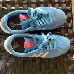 women’s 7 Adidas  shoes