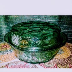 Libbey 3qt Green Glass Orchard Fruit Casserole Baking Dish w/ Pie Plate Lid