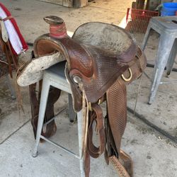 Roping Saddle 15in