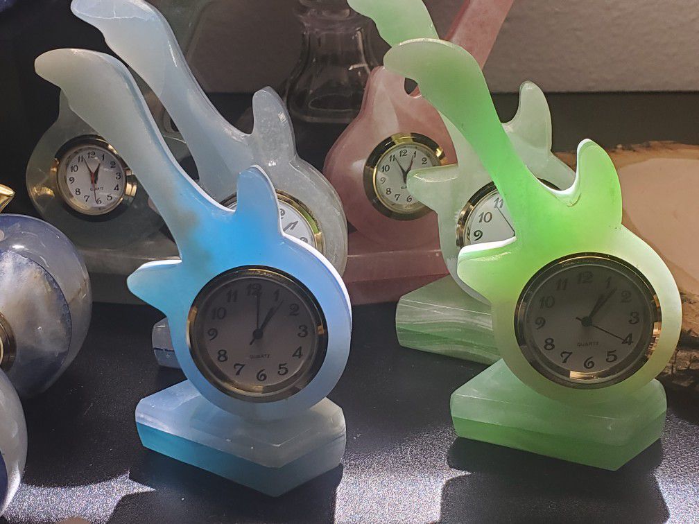 Crystal Onxy Guitar Clocks
