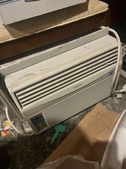 Window AC unit