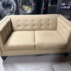 Barely Used Macy’s Love Seat W/ Pillows