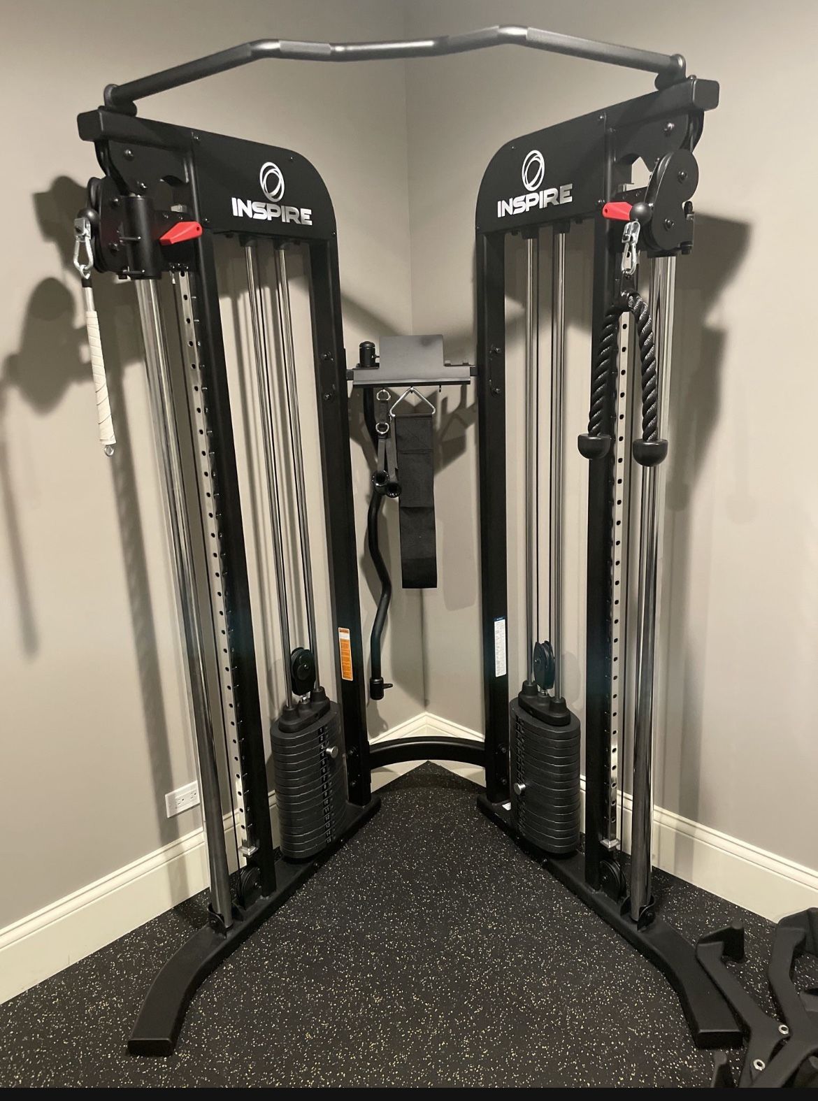 Inspire Fitness FTX Functional Trainer Cable Machine w/attachments