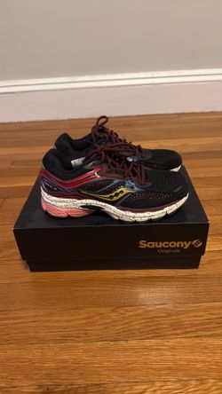 New in box Saucony ProGrid Omni 9 Multicolor Low Top Lace-Up Sneaker US W7 M5.5 S70038-2