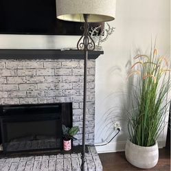 6’ Antique Bronze Lamp With Shade