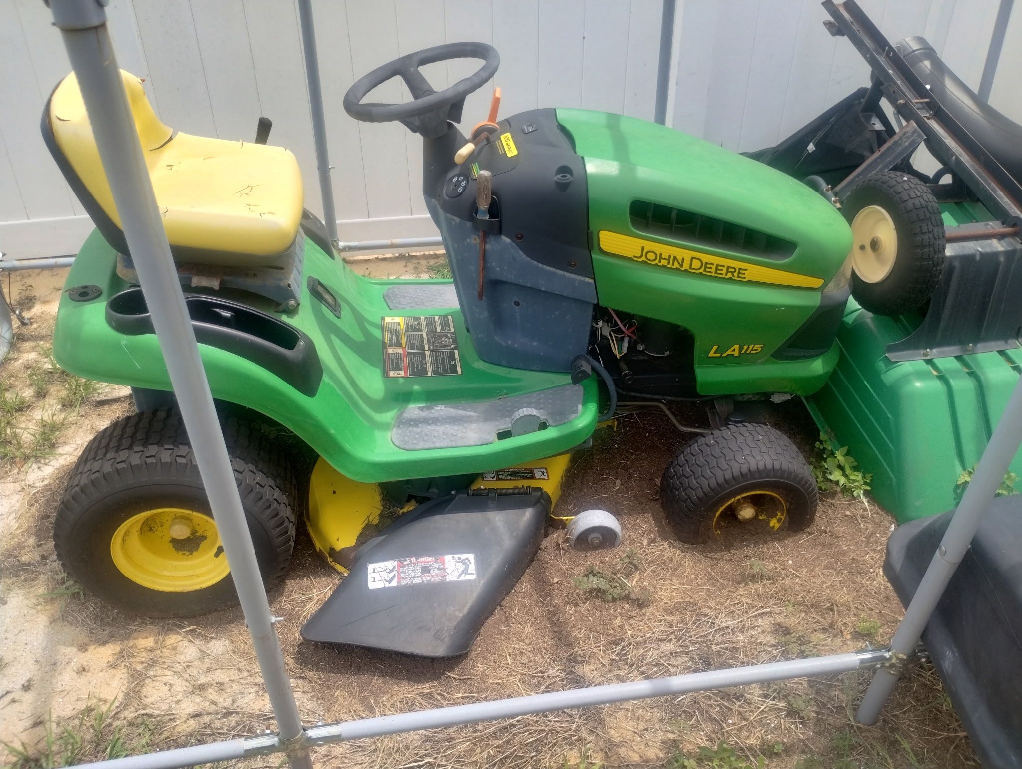 John Deere Lawn Mower